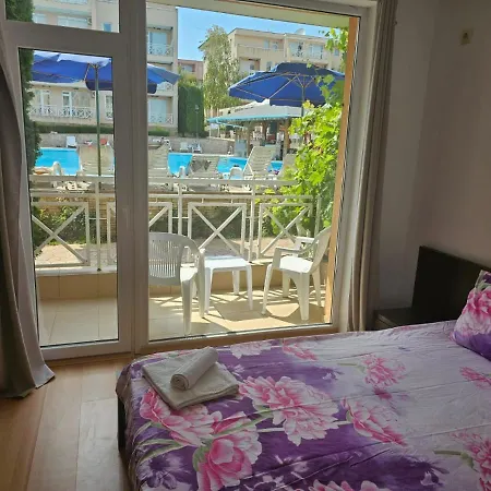 Апартамент Pool View, 1 Bed At Sunny Day 6 Tŭnkovo